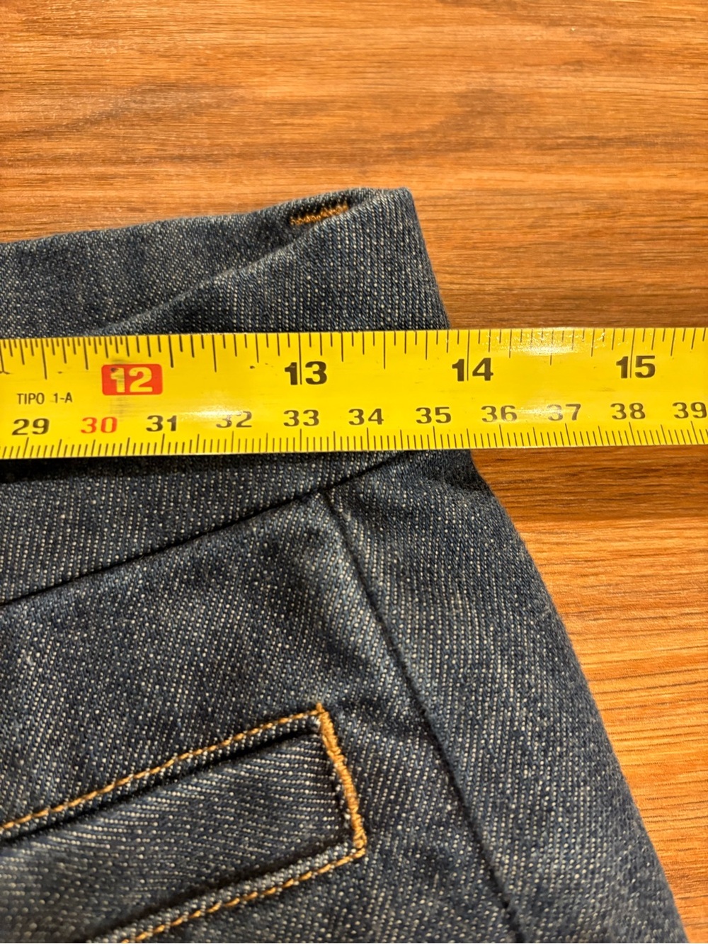 MIH Mid Rise Flared Jeans - Picture 9 of 9